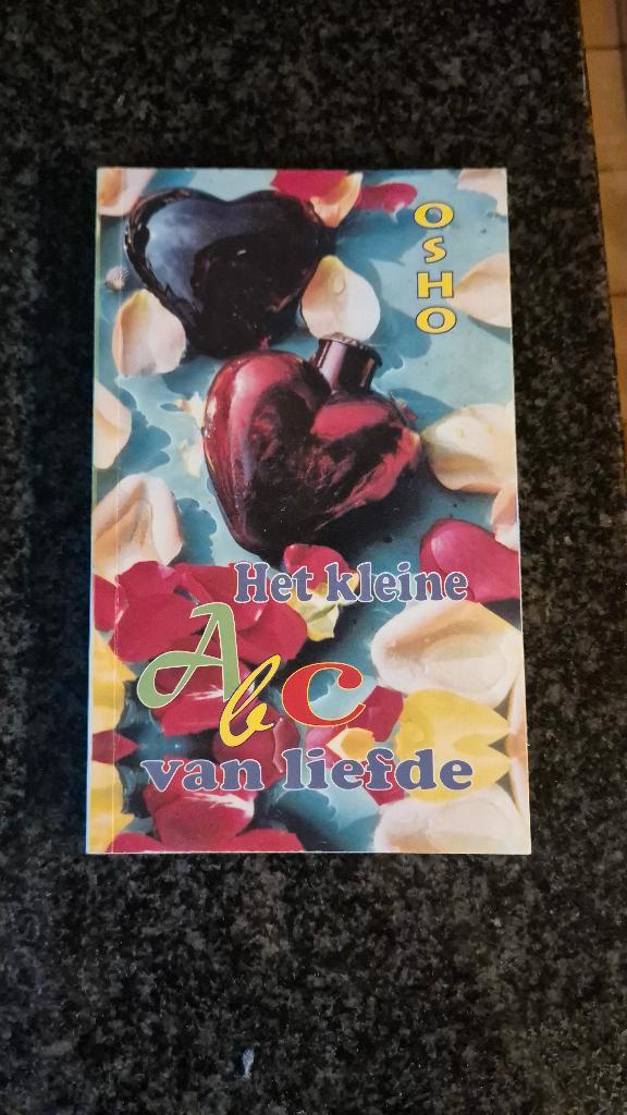 Het kleine ABC van liefde - Boek - Osho, Livres, Psychologie, Neuf, Autres sujets/thèmes, Enlèvement ou Envoi