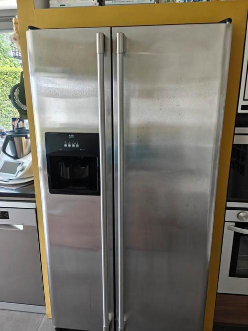 Amerikaanse Frigo AEG.Moet dringend weg!, Elektronische apparatuur, Koelkasten en IJskasten, Gebruikt, Ophalen