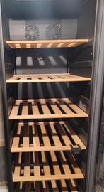 Wijnklimaatkast Smeg, Ophalen