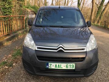 Eerste eigenaar  NAVI+CAMERA beschikbaar voor biedingen
