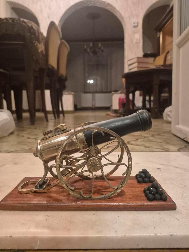 Prachtige vintage aanstekerhouder uit 1960 in goede staat., Antiek en Kunst, Kunst | Designobjecten, Ophalen