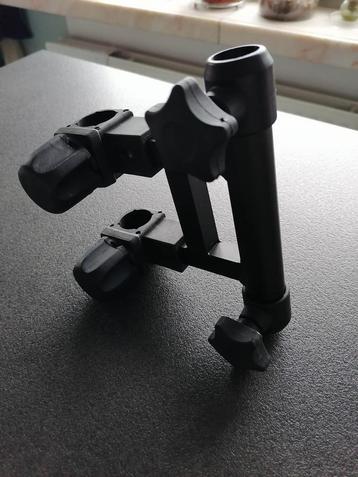 Dubbele paraplu steun voor poten tot 25mm. NIEUW  beschikbaar voor biedingen