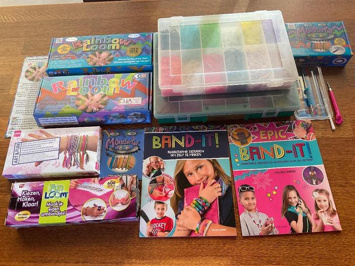 Rainbow Loom - Rubberband Sieraden, Hobby & Loisirs créatifs, Fabrication de Perles & Bijoux, Comme neuf, Enlèvement