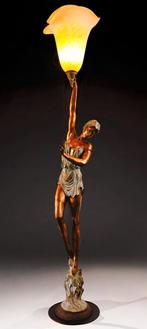 Unieke bronzen lamp ' dame ', Ophalen