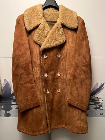 Manteau mouton retourné homme beschikbaar voor biedingen