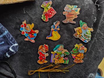 Disney houten kerstboom ornamenten sneeuwwitje  beschikbaar voor biedingen