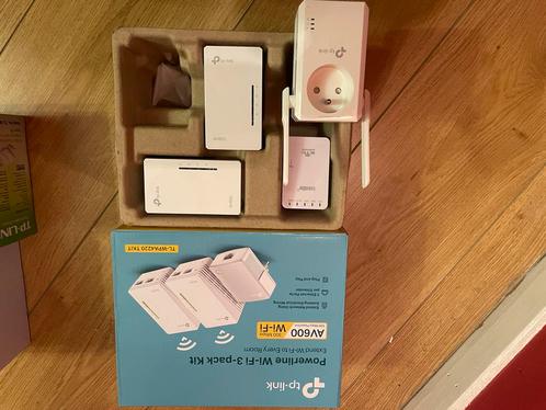 TP-Link AV600, TL-WA865RE Extrastar WLC14, Computers en Software, Netwerk switches, Zo goed als nieuw, Ophalen of Verzenden