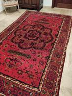 Bordeaux smirna tapijt, Huis en Inrichting, Stoffering | Tapijten en Vloerkleden, Ophalen, Rood