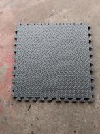 EVA FOAM TEGEL CHECKER RUBBER TEGELS, Ophalen, Zo goed als nieuw