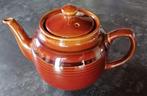 Une théière ou cafetière de couleur brune., Keramiek, Ophalen of Verzenden, Zo goed als nieuw, Kom(men)