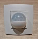 detecteur de mouvement Niko avec enjoliver, Ophalen, Nieuw, Bewegingssensor