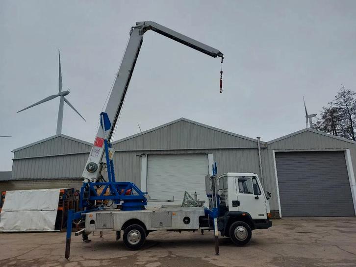 DAF AE45 8 ton 150 pk- KLAAS 24-29 /1000 (93.000km) Dachdeck, Autos, Camions, Entreprise, Achat, Radio, DAF, Diesel, Euro 2, Boîte manuelle