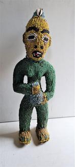 Cameroon Royal Bamum Bamileke beaded doll, Ophalen