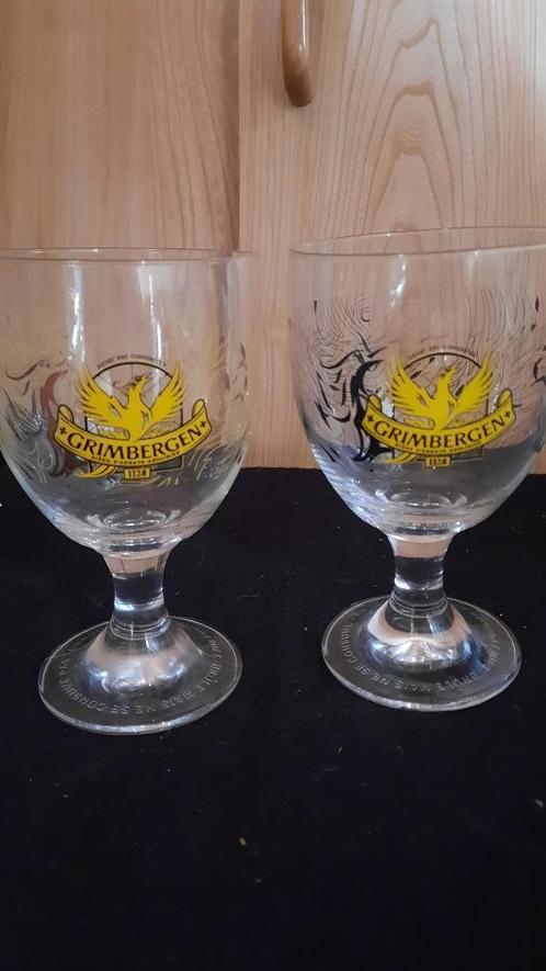 GRIMBERGEN - verre spécial - 2 différents - prix/verre, Collections, Verres & Petits Verres, Verre à bière, Enlèvement ou Envoi