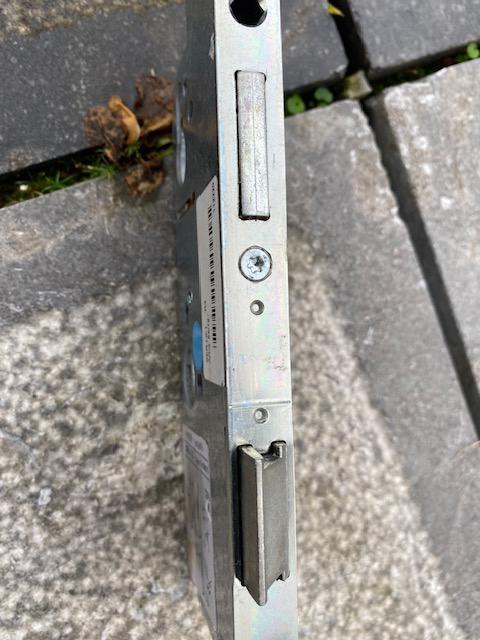 Serrure 4 points pour porte, Bricolage & Construction, Serrurerie de bâtiment & Dispositif de fermeture, Comme neuf