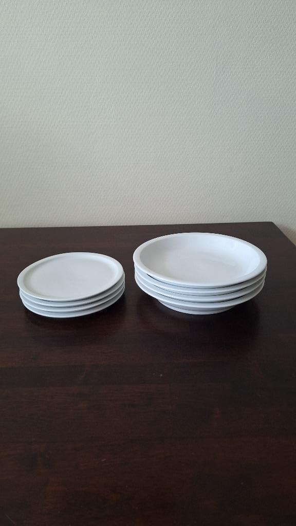 PIETER STOCKMANS 8 stuks 4 plat 4 diep design porselein Belg, Huis en Inrichting, Keuken | Servies, Zo goed als nieuw, Bord(en)