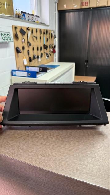 Display / scherm / origineel BMW X5 E70 / beschikbaar voor biedingen