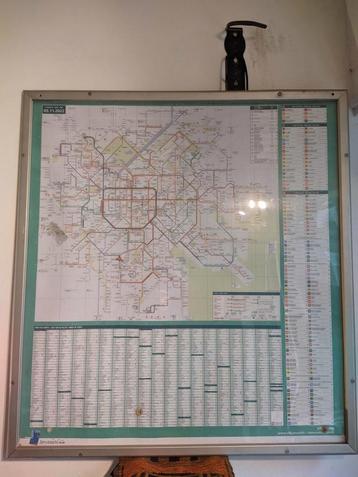 Metrokaart van de MIVB in Brussel beschikbaar voor biedingen