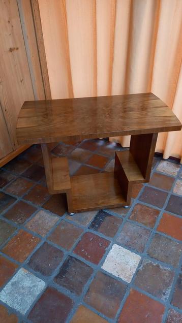 Prachtig art-deco tafeltje wortelhout beschikbaar voor biedingen