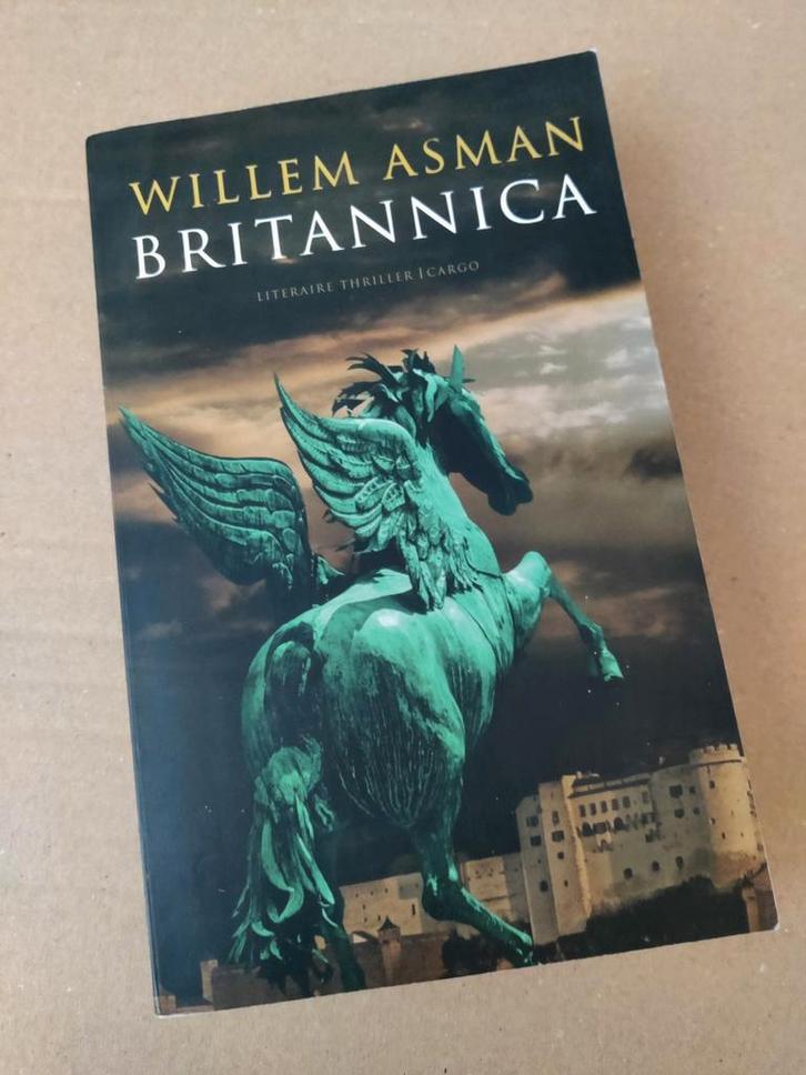 Willem Asman - Britannica, Boeken, Thrillers, Zo goed als nieuw, Ophalen of Verzenden