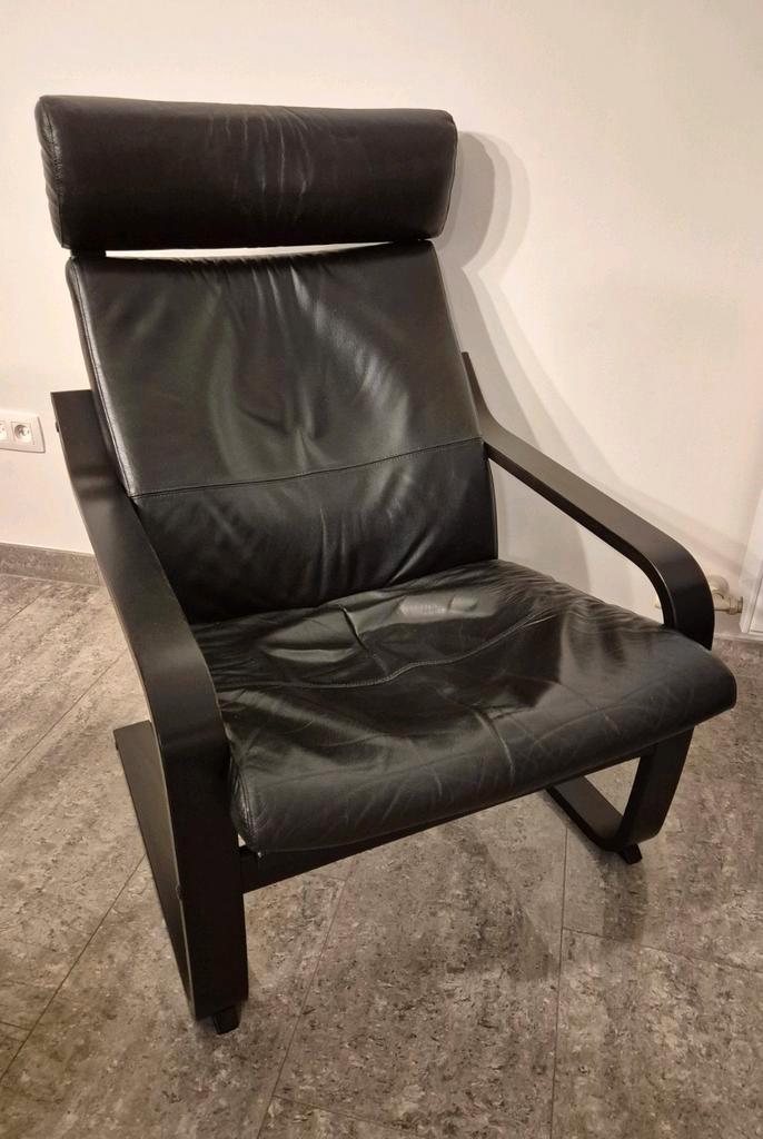 IKEA Poäng Black on Black Leather /Leer! +extra nieuw kussen, Huis en Inrichting, Fauteuils, Zo goed als nieuw, Leer, Ophalen