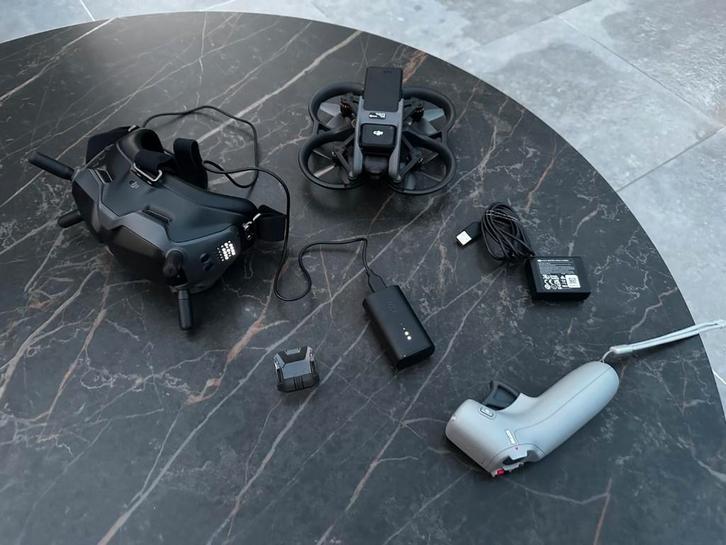 Ensemble intelligent Avata Fly de DJI - Drone, TV, Hi-fi & Vidéo, Drones, Comme neuf, Drone avec caméra, Enlèvement ou Envoi