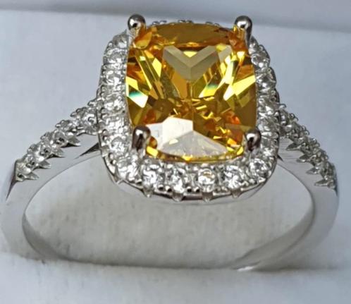 Prachtige oude Ring., Handtassen en Accessoires, Ringen, Verzenden