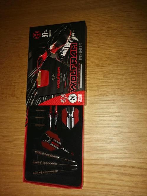 lot darts pijlen (6 x tungsten) en toebehoren, Sport en Fitness, Darts, Gebruikt, Pijlen, Ophalen of Verzenden