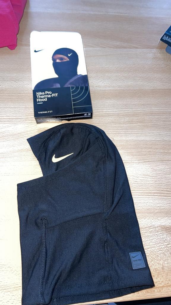 Nike Pro Therma-FIT Hood / Balaclava, Vêtements | Hommes, Bonnets, Écharpes & Gants, Neuf, Bonnet, Autres tailles, Enlèvement ou Envoi