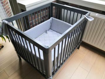 Park, matras (Aerosleep), omranding + legger (First), mobiel beschikbaar voor biedingen