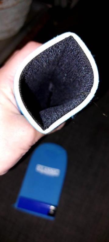Anti vries hoesjes. Drinkflesjes. Buiten. 5,- samen. beschikbaar voor biedingen