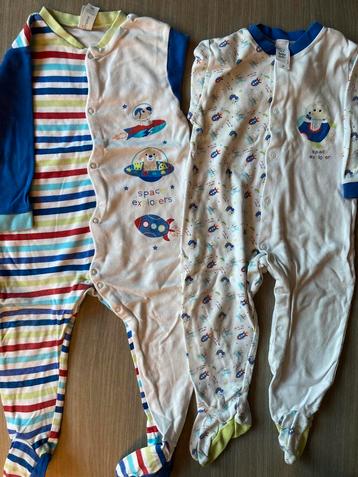 Pyjama’s baby - met voetjes - maat 92 - C&A beschikbaar voor biedingen