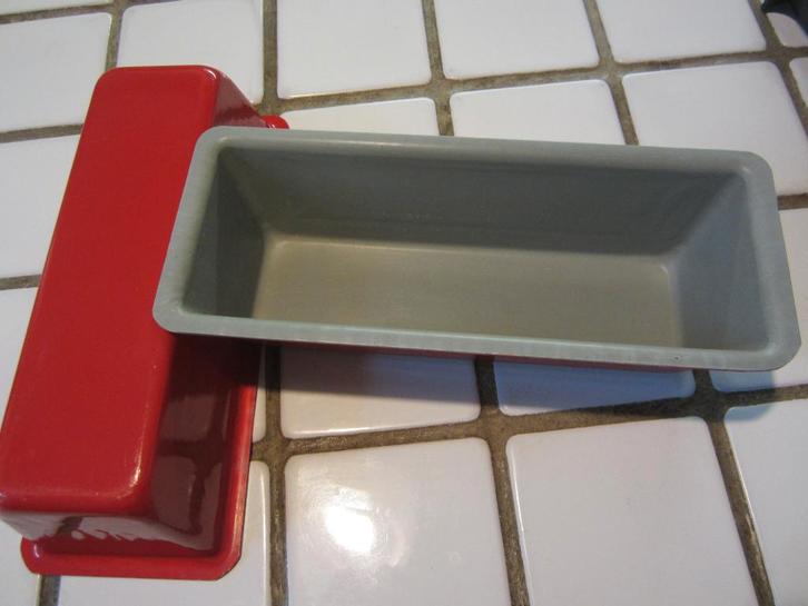 Moule à cake Tefal, Hobby & Loisirs créatifs, Confection de Gâteaux & Cupcakes, Utilisé, Moule, Enlèvement ou Envoi