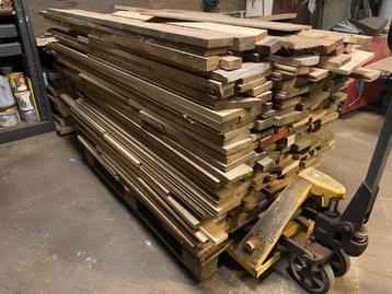 Knutselhout eik planken beschikbaar voor biedingen