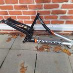 Fiets frame + voorvork, Fietsen en Brommers, Ophalen, Zo goed als nieuw