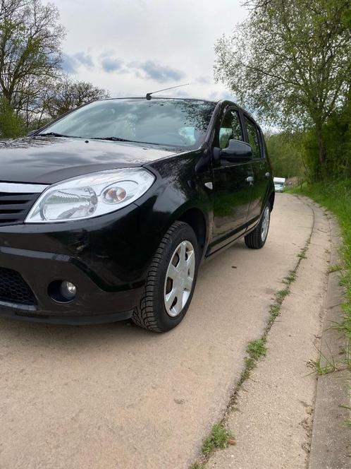 Dacia sandero euro 5 prêt immatriculé, Autos, Dacia, Particulier, Sandero, ABS, Airbags, Air conditionné, Bluetooth, Verrouillage central