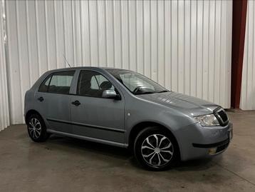 - Skoda Fabia - 1.4 Essence - Clima - 195.000 km - BJ2002 -