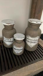 3 aardewerk apotheek potten, Ophalen, Zo goed als nieuw