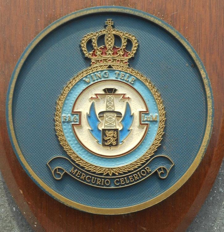 FORCE AERIENNE BELGE - WING TELE - INSIGNE CREST, Verzamelen, Militaria | Algemeen, Luchtmacht, Embleem of Badge, Verzenden