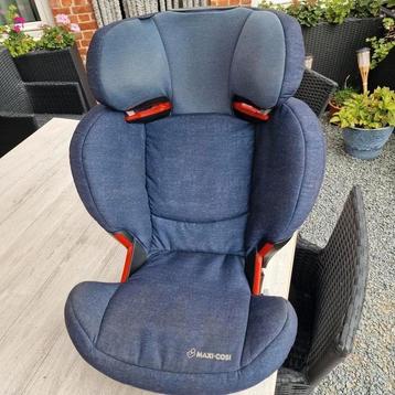 Maxi-Cosi Rodifix AP Nomad Blauw

isofix beschikbaar voor biedingen