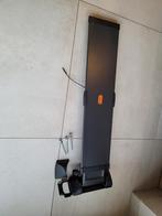 Vogel's zwenkbare TV Muurbeugel, Ophalen, Gebruikt