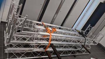 Naxpro truss FD23 (voir description stock) beschikbaar voor biedingen
