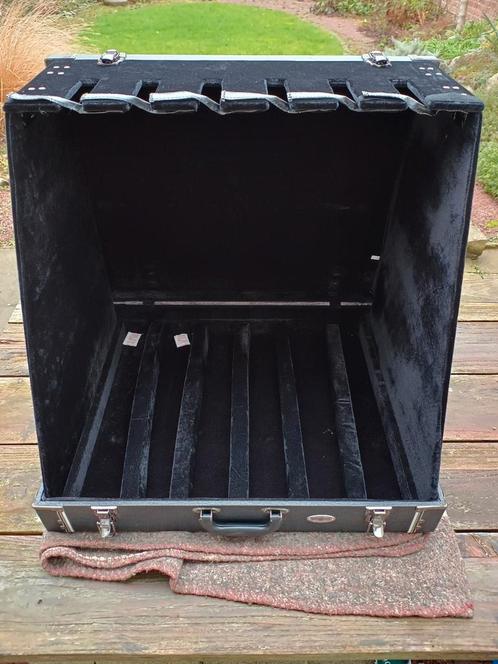 Gitaarrack koffer voor max. 6 gitaren, Muziek en Instrumenten, Behuizingen en Koffers, Zo goed als nieuw, Ophalen