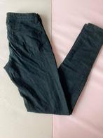 Jeans Primark maat 32/34 zo goed als nieuw, Kleding | Dames, Primark, Zwart, Ophalen of Verzenden, Zo goed als nieuw