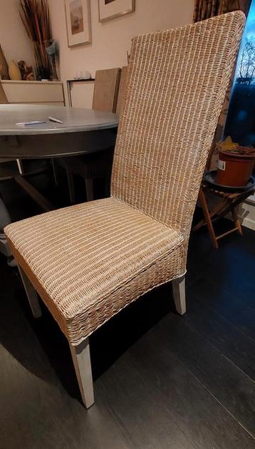 6 x Eetkamer Stoelen beschikbaar voor biedingen