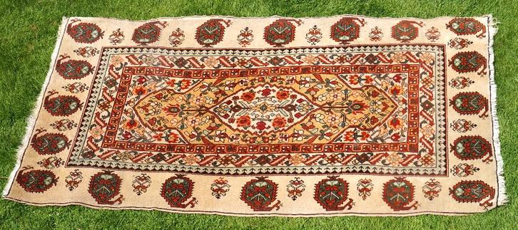 Oud oosters tribaal tapijt Thousand Flowers eind 19e eeuw, Antiek en Kunst, Antiek | Tapijten, Tafelkleden en Textiel, Ophalen of Verzenden