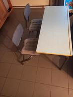 Oude schoolbank metaal met houten blad, Ophalen, Gebruikt