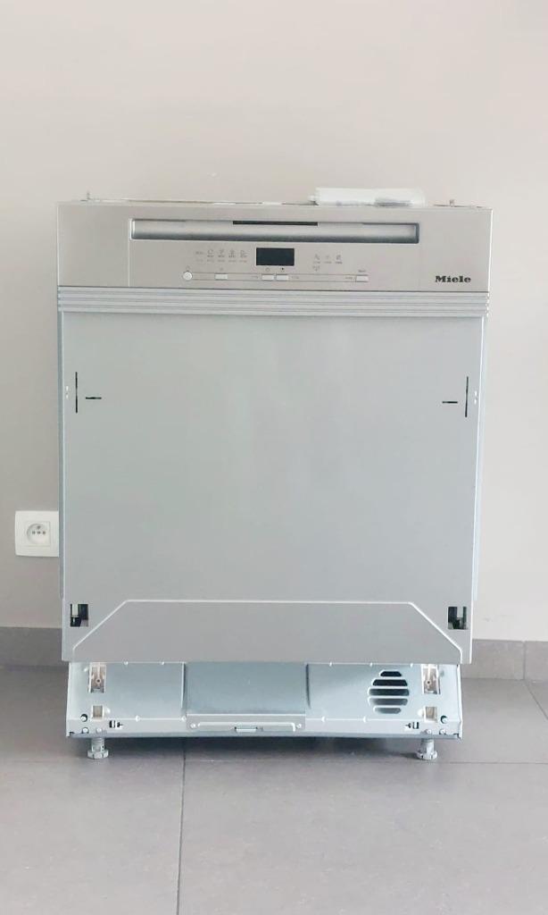 Miele vaatwasmachine G 5210sci active plus roestvrij staal, Elektronische apparatuur, Vaatwasmachines, Zo goed als nieuw, Inbouw