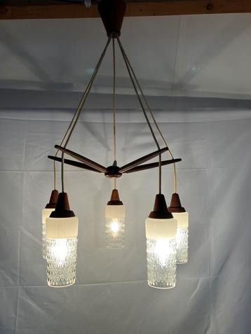 Vintage Scandinavische teakhout hanglamp met 5 glazen kapjes, Enlèvement ou Envoi, Utilisé