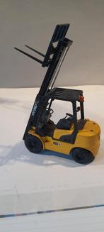 Miniatuur Heftruck Huyndai 30 D-7 nieuw (3 stuks), Enlèvement